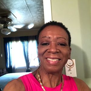 Meet your Posher, Glenda